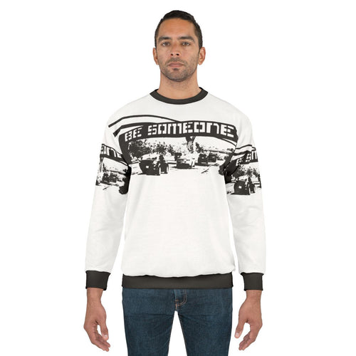 "Be Someone" Houston Sweatshirt with Graffiti-Inspired Two-Tone Design