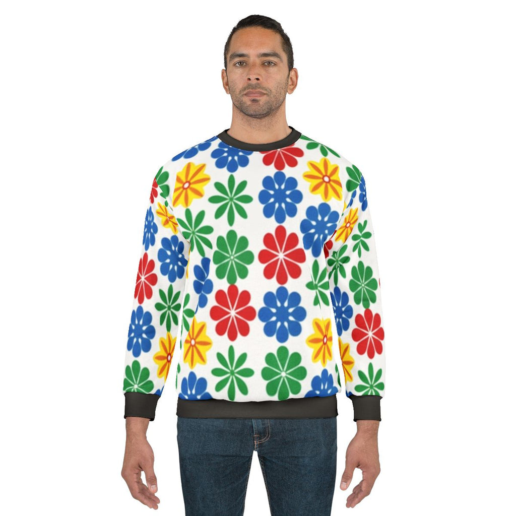 Spring floral retro sweatshirt with vibrant patterned design
