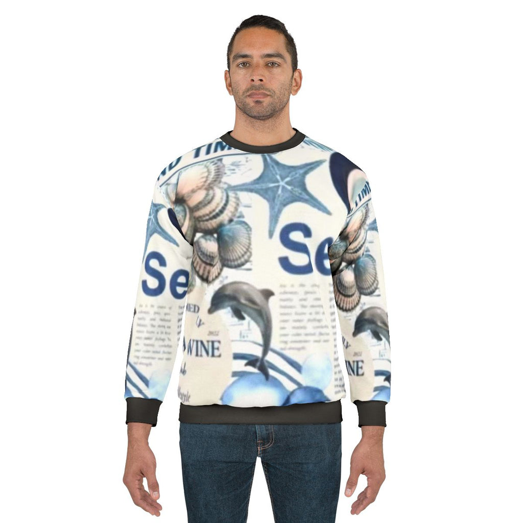 Lightweight summer sweatshirt for casual and athletic activities