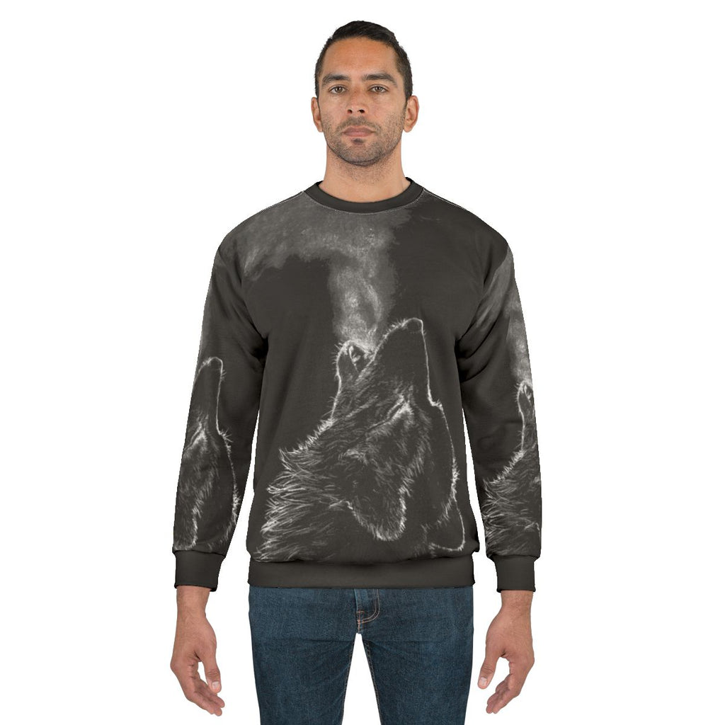 Stylish wolf sweatshirt with a howling wolf design