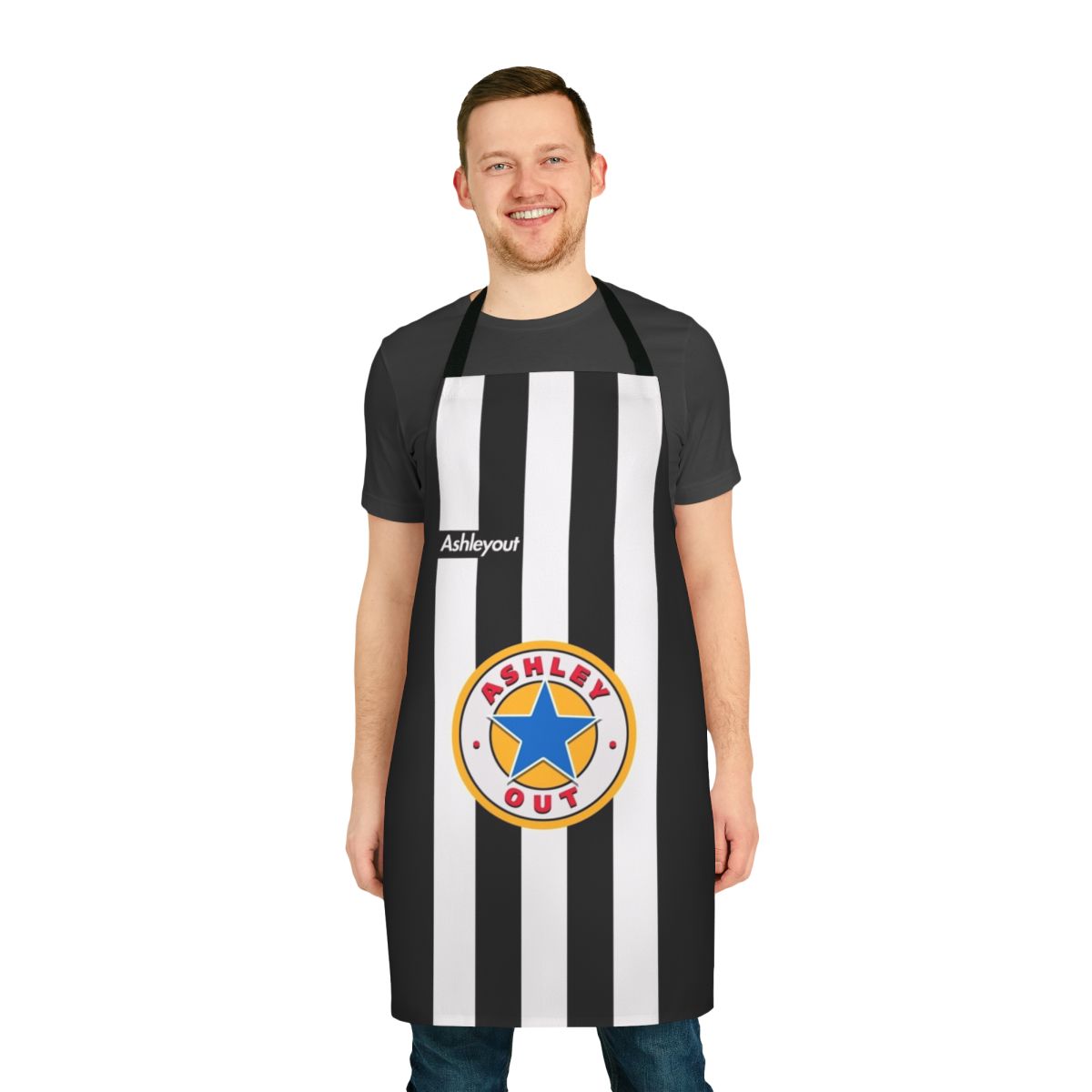 Iconic Newcastle United protest apron in black, white and yellow colors