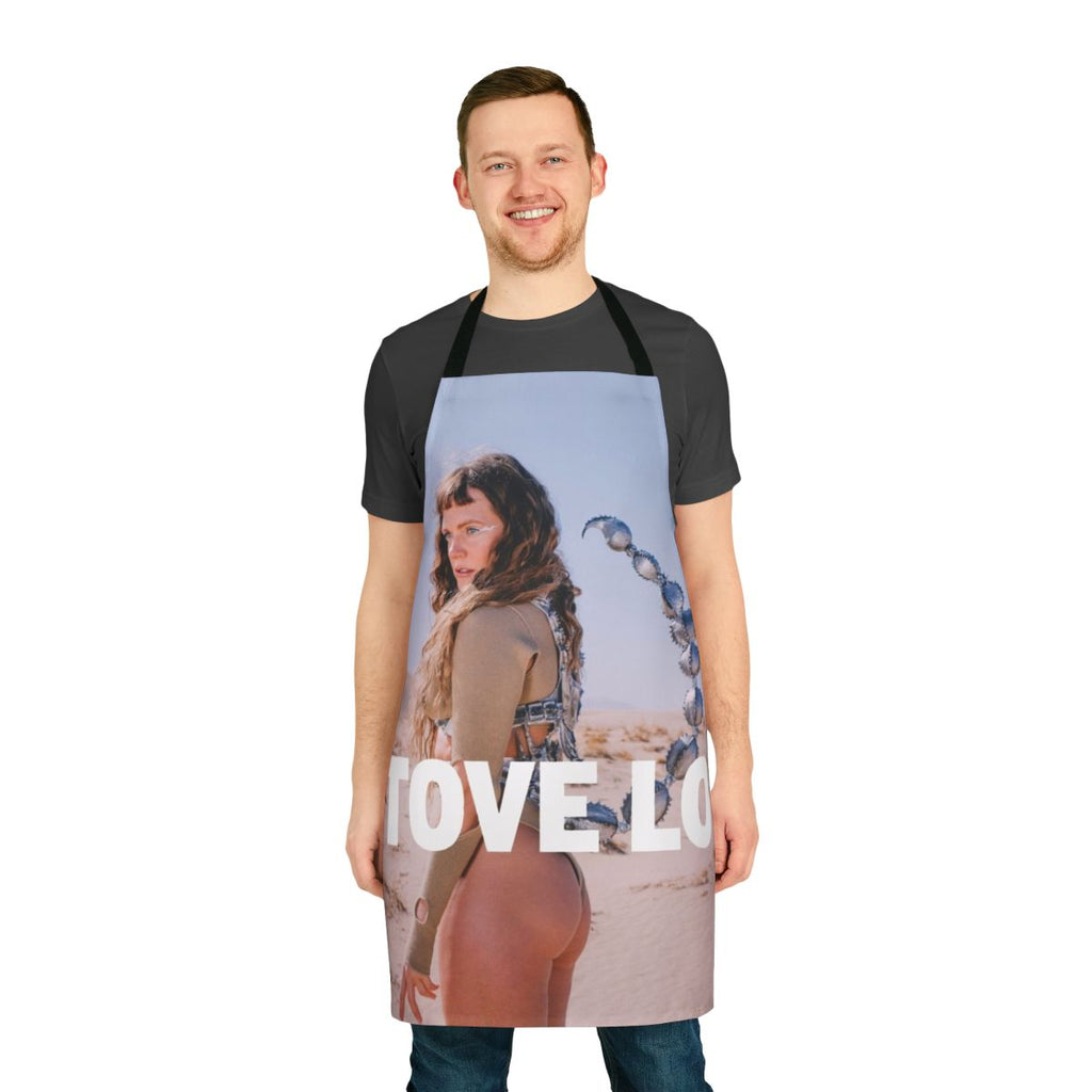 A cat-themed apron featuring a musical design, perfect for music fans in 2023.