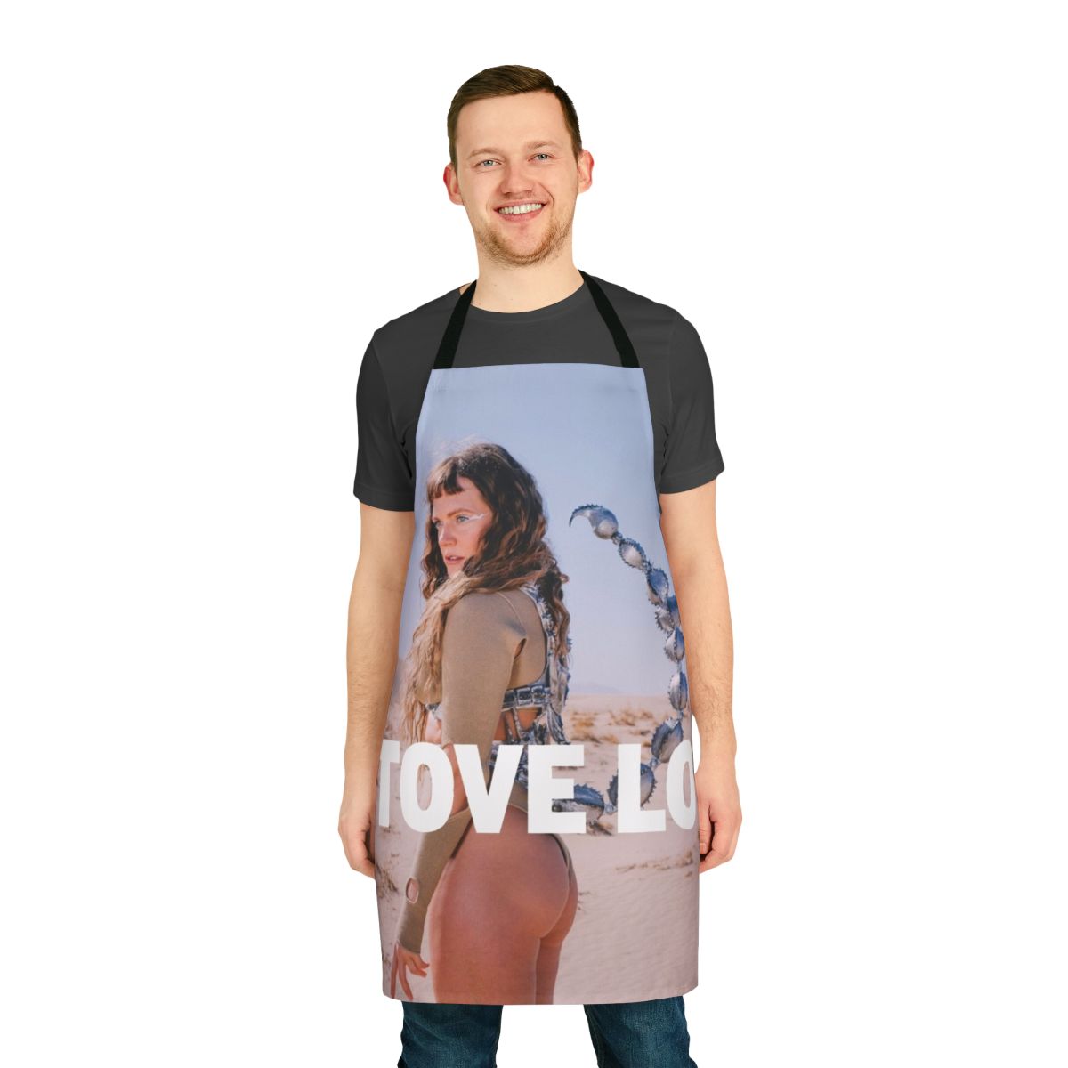 A cat-themed apron featuring a musical design, perfect for music fans in 2023.