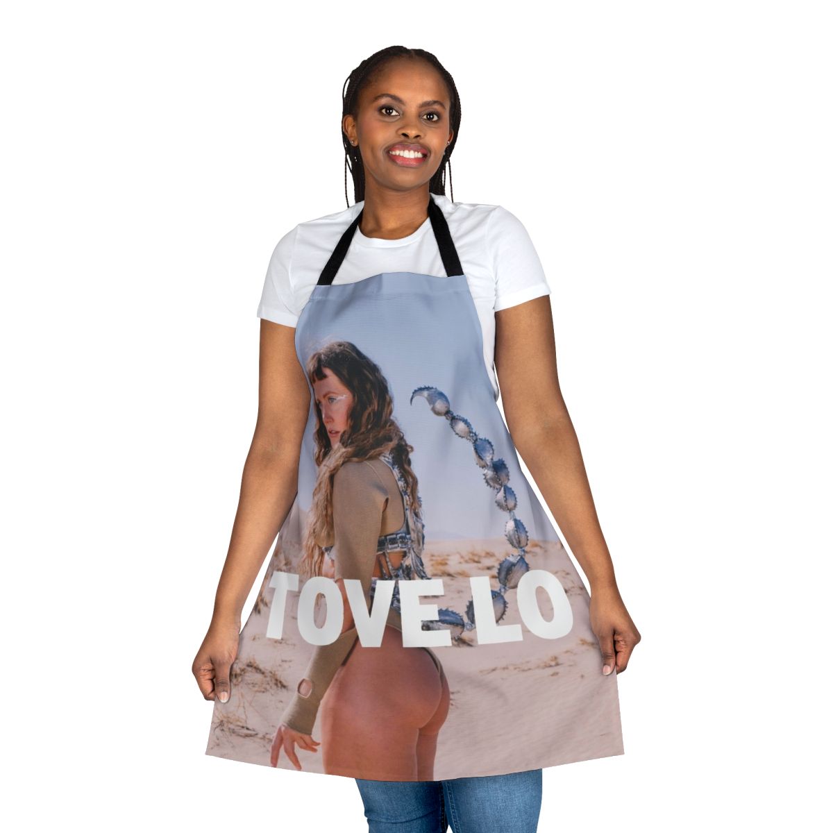 A cat-themed apron featuring a musical design, perfect for music fans in 2023.