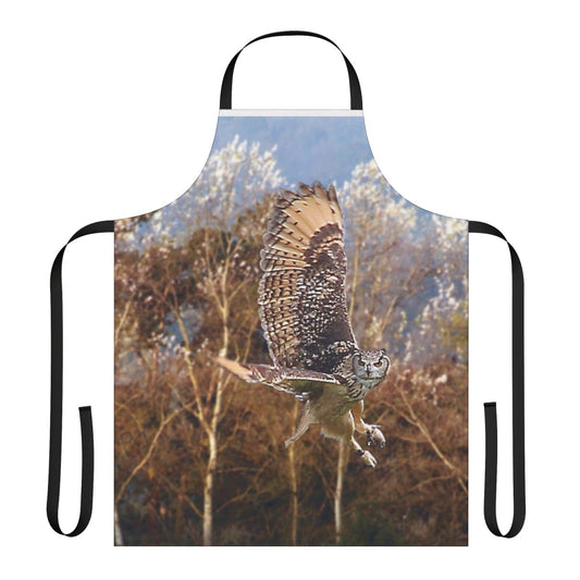 Stylish apron featuring an illustration of a graceful Eurasian eagle owl in flight, perfect for nature and bird lovers.