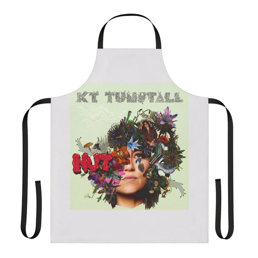 A beautiful apron featuring a music-inspired design, perfect for musicians and music lovers in the kitchen.