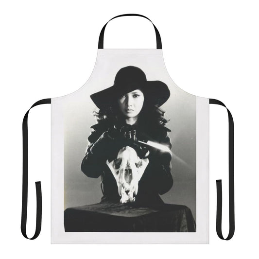 Stylish apron featuring Sasori character from classic Japanese film