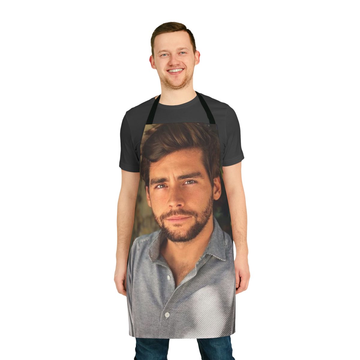 Alvaro Soler-inspired apron with singer's image and name