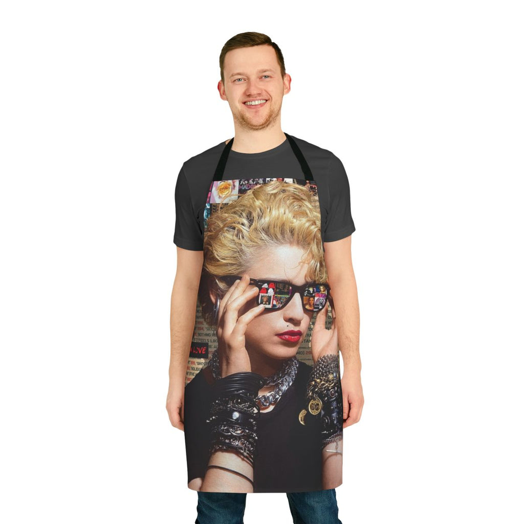 Stylish and Minimalist Number Apron Featuring a Musical Theme