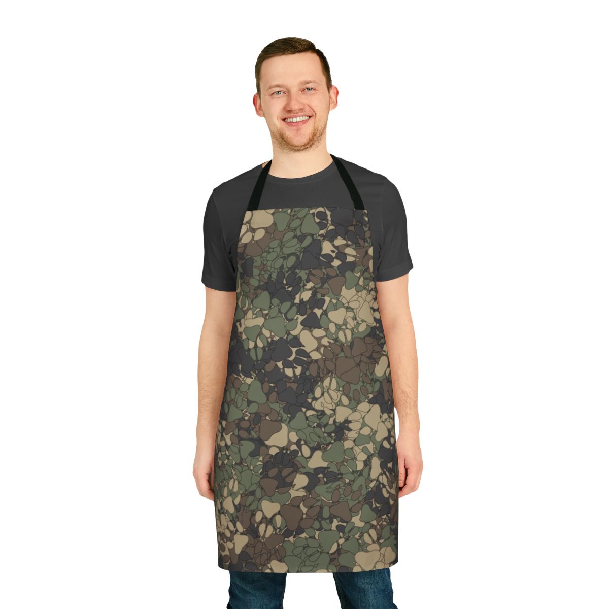 A high-quality apron featuring a wolf paw print camouflage pattern, perfect for outdoor cooking and hunting enthusiasts.