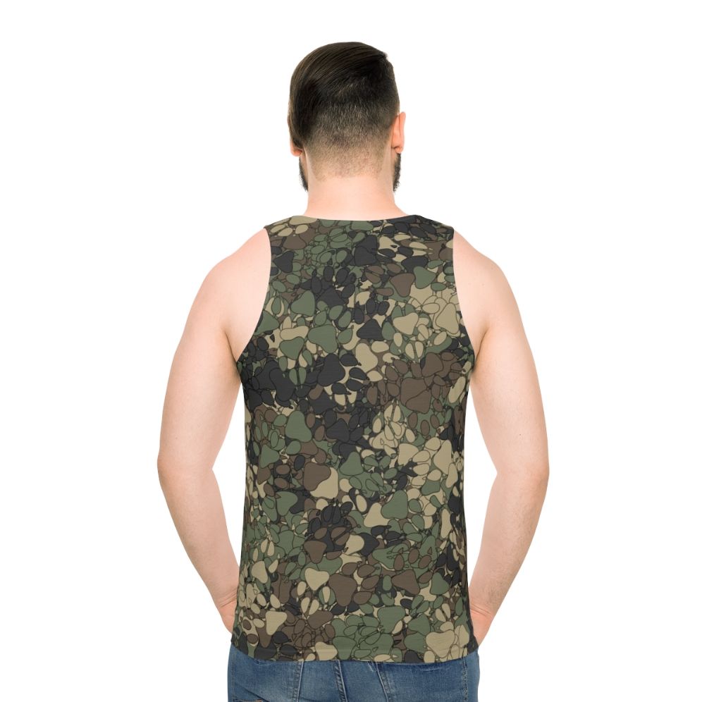 Unisex wolf paw prints camo military style tank top
